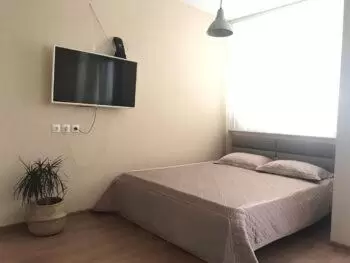 Студия на Н.Островского 18а