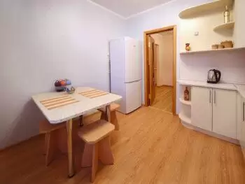 1-к. квартира на ул. Есенина, дом 24